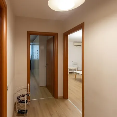 Lily's 2 Bedroom Διαμέρισμα *