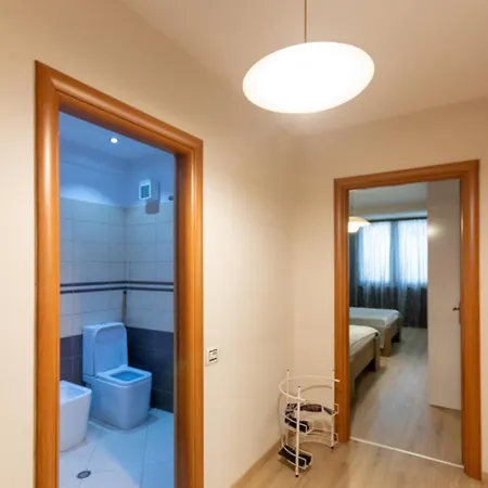 Lily's 2 Bedroom Διαμέρισμα *