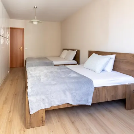 Lily's 2 Bedroom Τίρανα