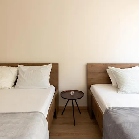 Διαμέρισμα Lily's 2 Bedroom