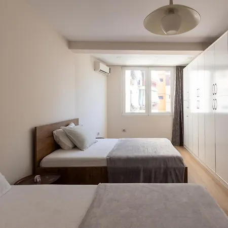 Lily's 2 Bedroom Διαμέρισμα *