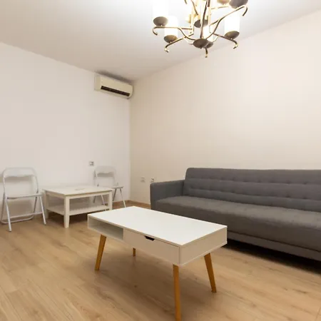 Lily's 2 Bedroom * Τίρανα