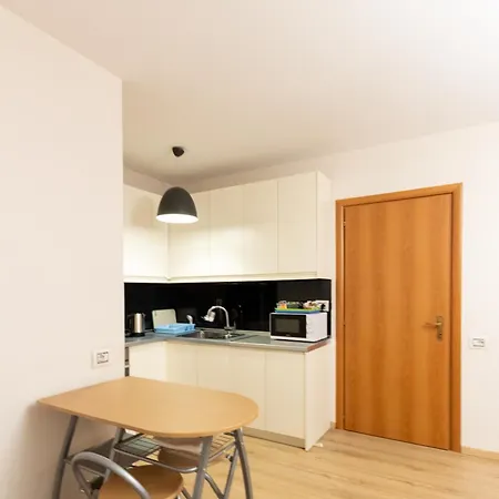 Lily's 2 Bedroom * Τίρανα